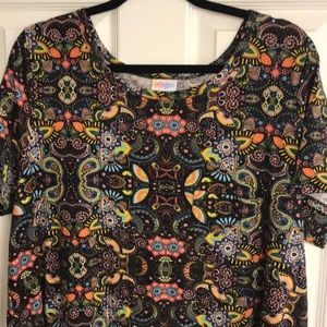 Amazing print/carly/lularoe